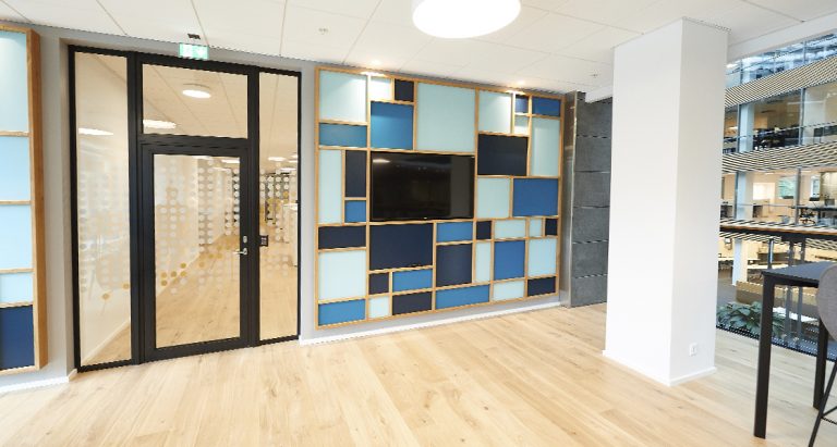 Opbevaringssystem på væg